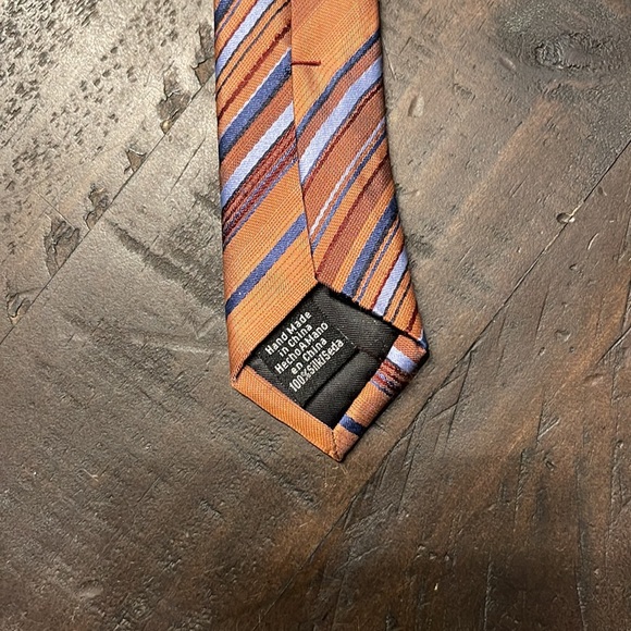 Van Heusen mens 59” multi color stripe neck tie - Picture 2 of 5